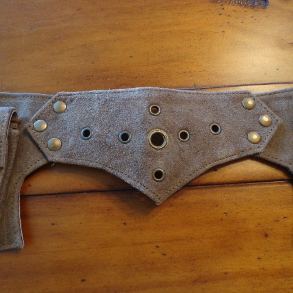 FIRM NEW! Leather Adjustable Boho Utility Hip Belt - Picture 10 of 12